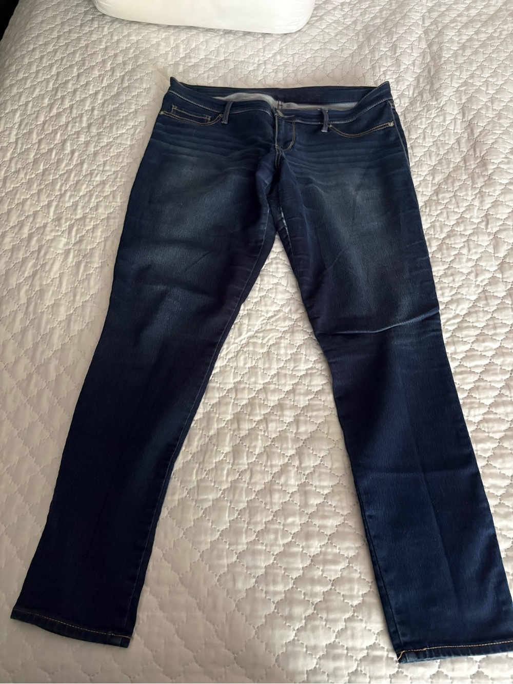 Express Women's Skinny Jeans in Dark Indigo